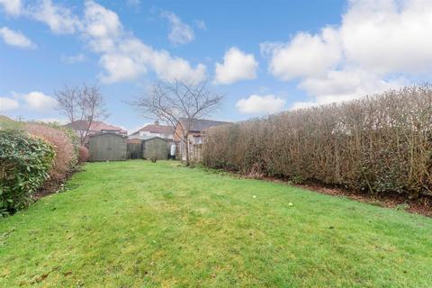 9 Saltash Road, Welling, DA16 1HD