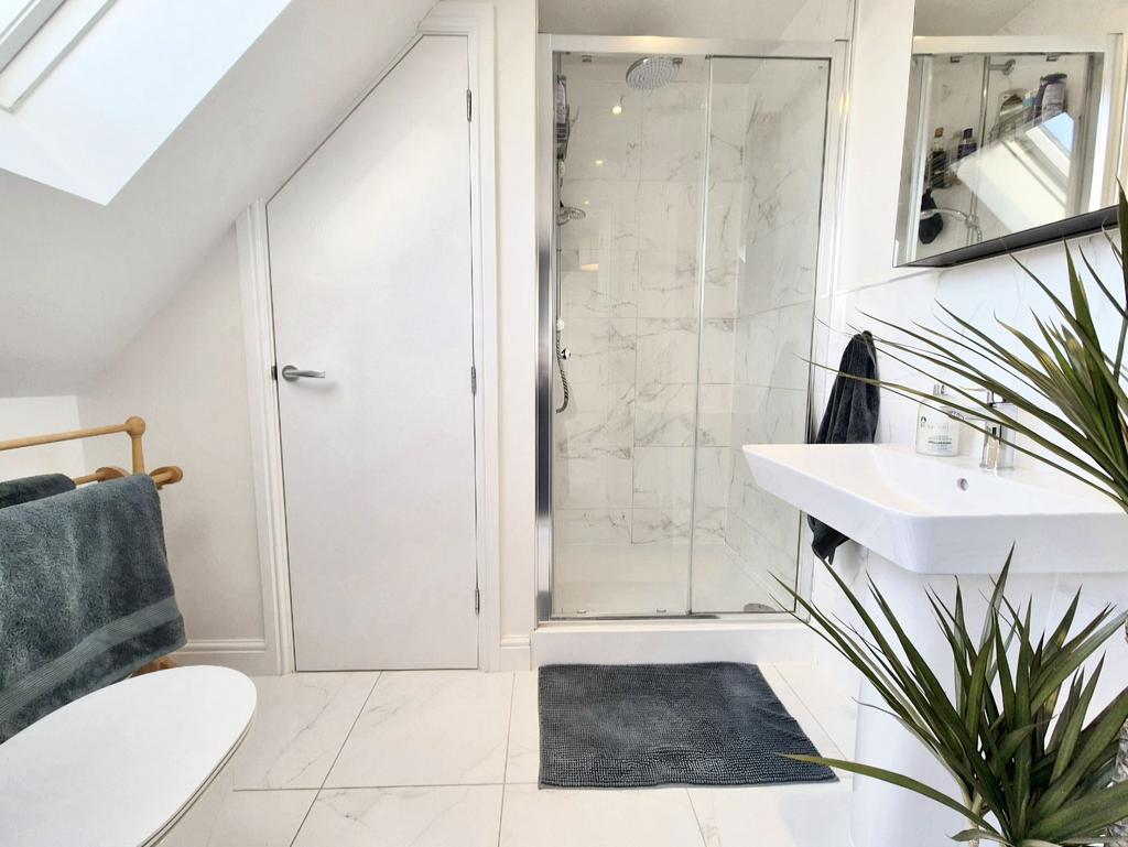 En-suite shower room