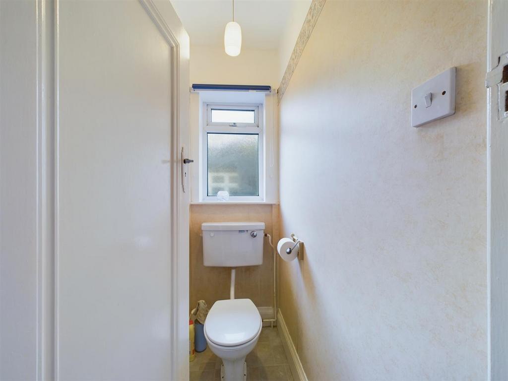 Seperate W/C