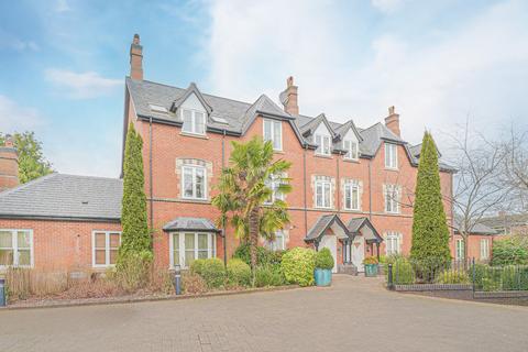 undefined, Avenue Road, Dorridge, B93