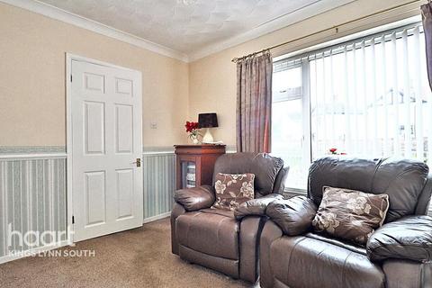 2 bedroom semi-detached house for sale, Wisbech Road, King's Lynn