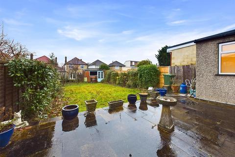 4 bedroom semi-detached house for sale, Chester Drive, Harrow HA2