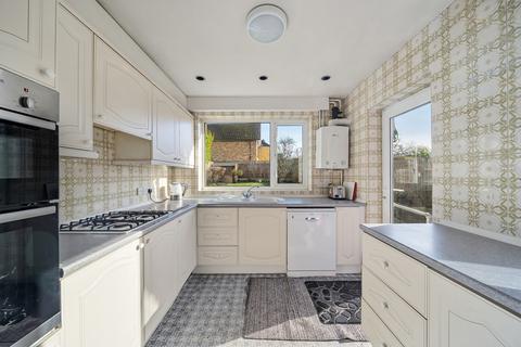 4 bedroom detached house for sale, Ridge Lane, Watford, Hertfordshire