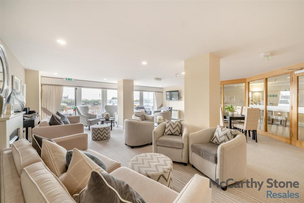 8635949-interior04.jpg