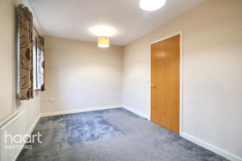 2 bedroom apartment for sale, Sandpiper Close, Greenhithe