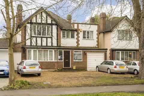 5 bedroom detached house for sale, The Avenue, Sunbury-On-Thames TW16