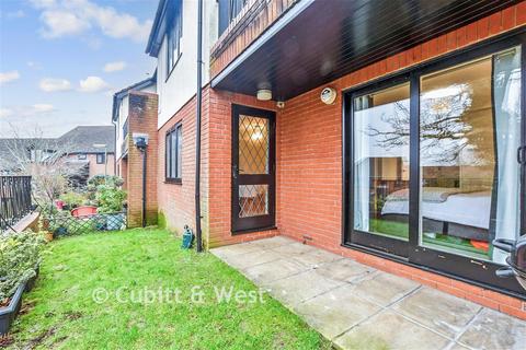 2 bedroom ground floor maisonette for sale, Harrowlands Park, Dorking RH4