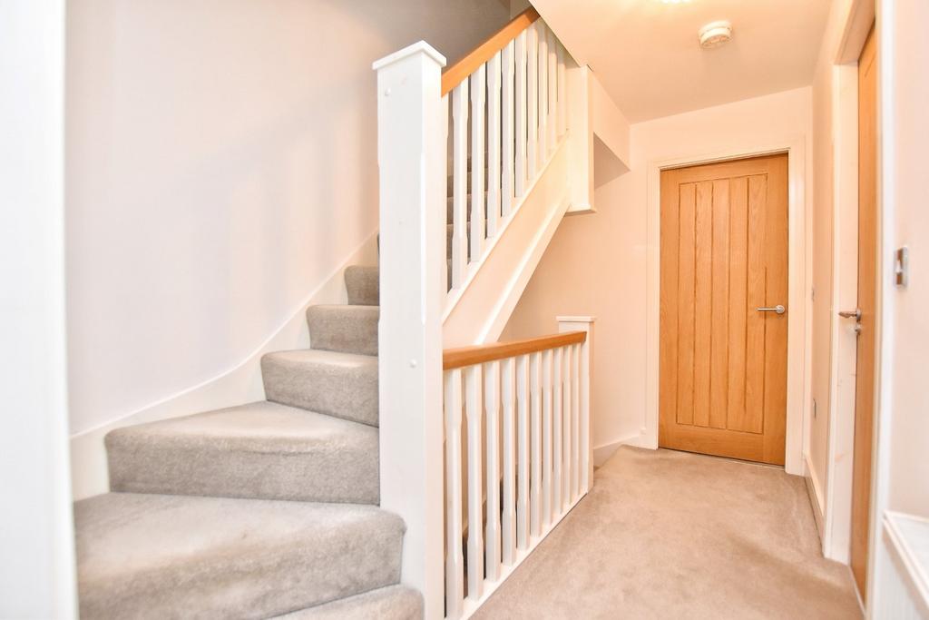 1st Floor Landing