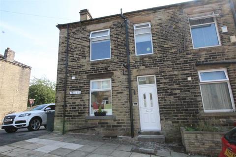 1 bedroom end of terrace house to rent, Peel Street, Heckmondwike