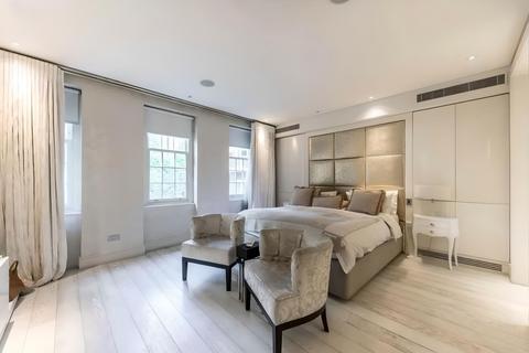 undefined, Mayfair, London W1K