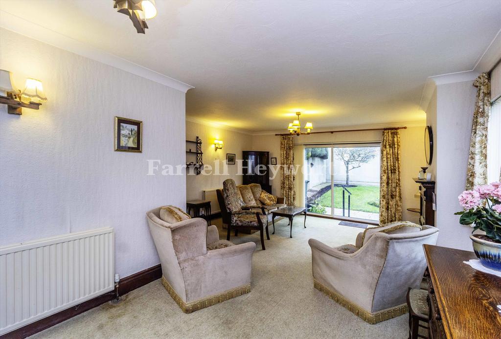 Lounge dining room v