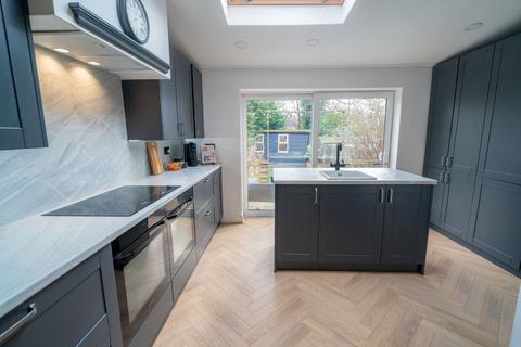 4 bedroom semi-detached house for sale, Blythsford Road, Birmingham B28