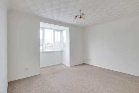 2 bedroom flat to rent, Cromwell Court, St. Neots PE19