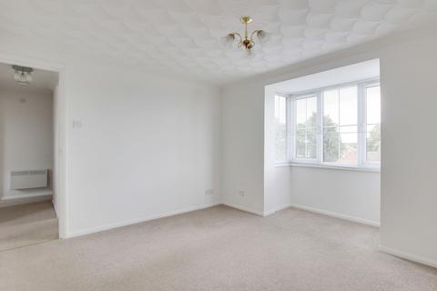 2 bedroom flat to rent, Cromwell Court, St. Neots PE19