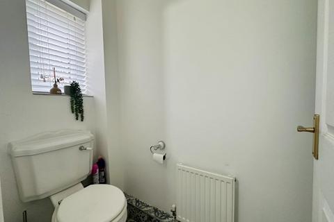 3 Millside Close, Northampton, NN2 7TR
