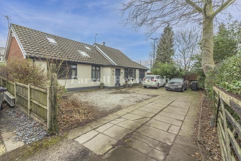 4 bedroom bungalow for sale, Pembroke Place, Leyland PR25