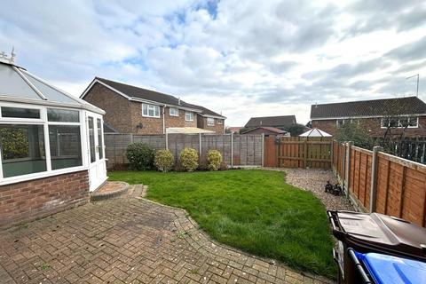 18 Mapperley Drive, Northampton, NN3 9UF