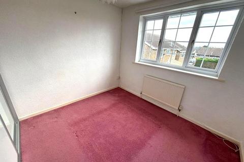 18 Mapperley Drive, Northampton, NN3 9UF