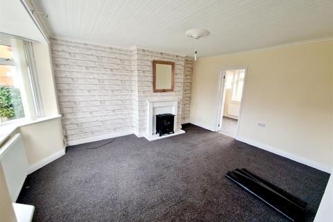 3 bedroom semi-detached house to rent, Milburn Crescent, Stockton-On-Tees