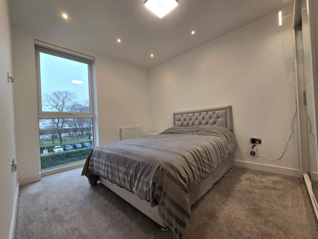 Bedroom Two (2)