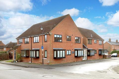 2 bedroom apartment for sale, Wynnswick Road, Seer Green, Buckinghamshire, HP9