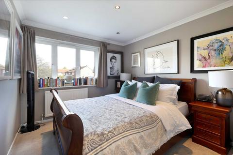 2 bedroom apartment for sale, Wynnswick Road, Seer Green, Buckinghamshire, HP9