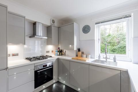 16/3 Craigend Park, Edinburgh, EH16 5XX