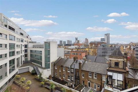 Studio for sale, Long Lane, London SE1