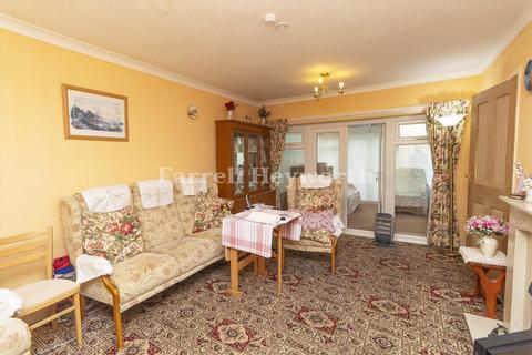 2 bedroom bungalow for sale, Sevenoaks Drive, Thornton Cleveleys FY5