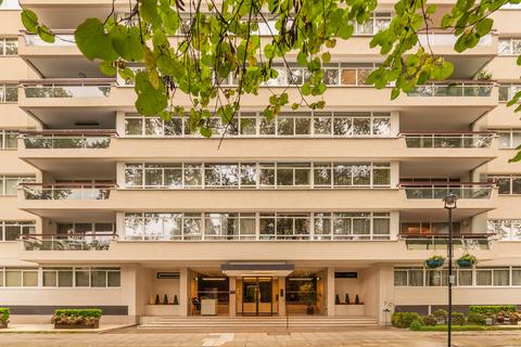 4 bedroom flat for sale, Chelwood House, Gloucester Square, London