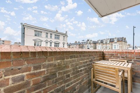 2 bedroom flat to rent, Arthur Henderson House, Fulham Road, London