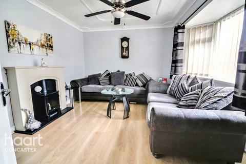 3 bedroom semi-detached house for sale, Harrow Road, Armthorpe, Doncaster