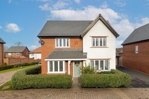 4 bedroom detached house for sale, Teal Way, Wistaston, Crewe