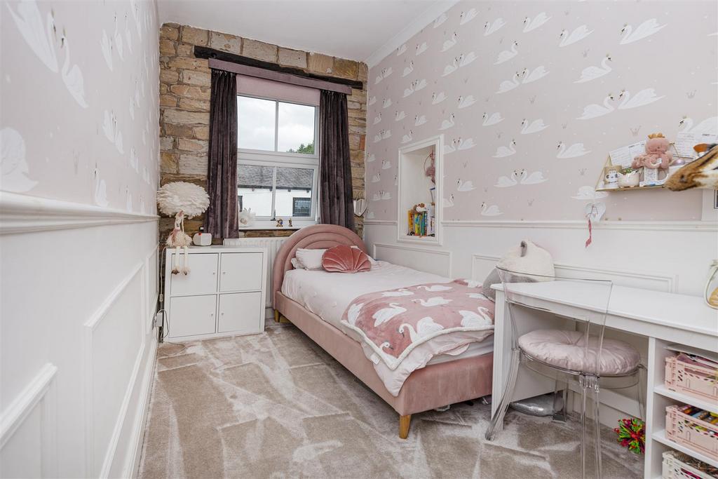 Bramleys Estate Agents - Upper Lane - Gomersal (44
