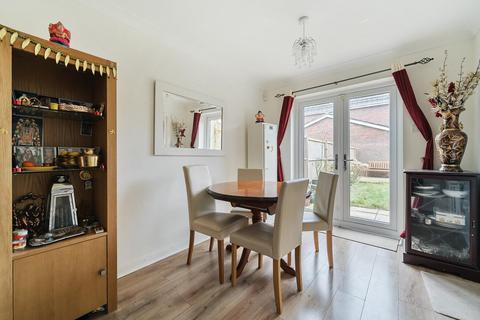 3 bedroom semi-detached house for sale, Fairbairn Walk, Knightwood Park, Chandler's Ford