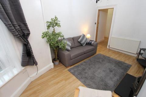 1 bedroom flat to rent, Marionville Road, Meadowbank, Edinburgh, EH7