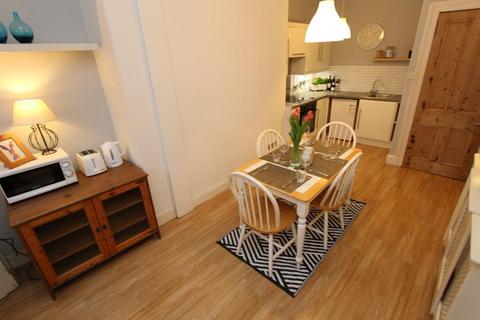 1 bedroom flat to rent, Marionville Road, Meadowbank, Edinburgh, EH7