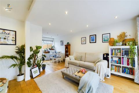 7 Chiswick Close, Croydon, CR0 4SX