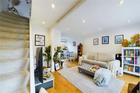 7 Chiswick Close, Croydon, CR0 4SX