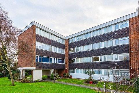 2 bedroom apartment for sale, The Ridings, Chigwell, IG7