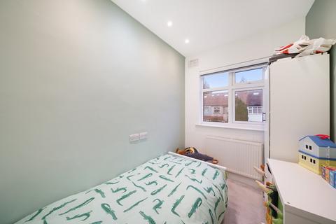 22 Rosecourt Road, Croydon, CR0 3BS