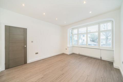 4 bedroom terraced house to rent, Lower Downs Road, Wimbledon