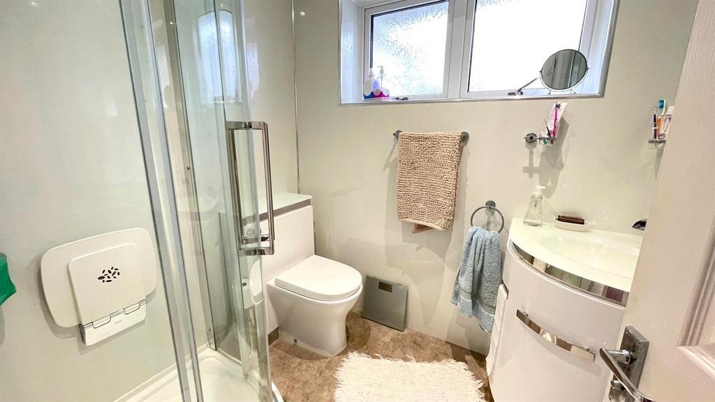 Re fitted 3 piece shower room