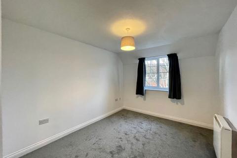 2 bedroom apartment to rent, Windsor Court, Newbury RG14