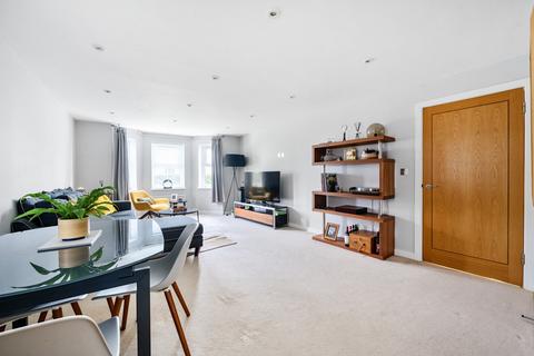 2 bedroom apartment for sale, Wiltshire Road, Berkshire RG40