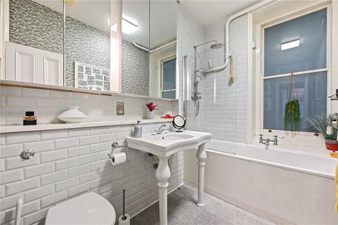 2 bedroom apartment for sale, Ridgmount Gardens, London, WC1E