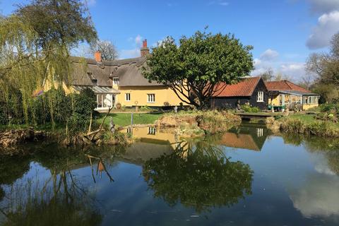 5 bedroom character property for sale, Suton, Wymondham