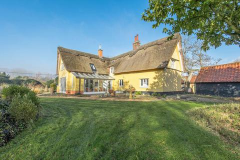 5 bedroom character property for sale, Suton, Wymondham