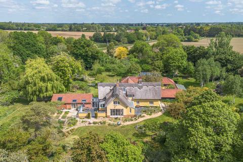 5 bedroom character property for sale, A Charming Grade II lListed Home in Suton