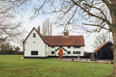 5 bedroom detached house for sale, Wonderful Grade II Listed Country Home in Fundenhall